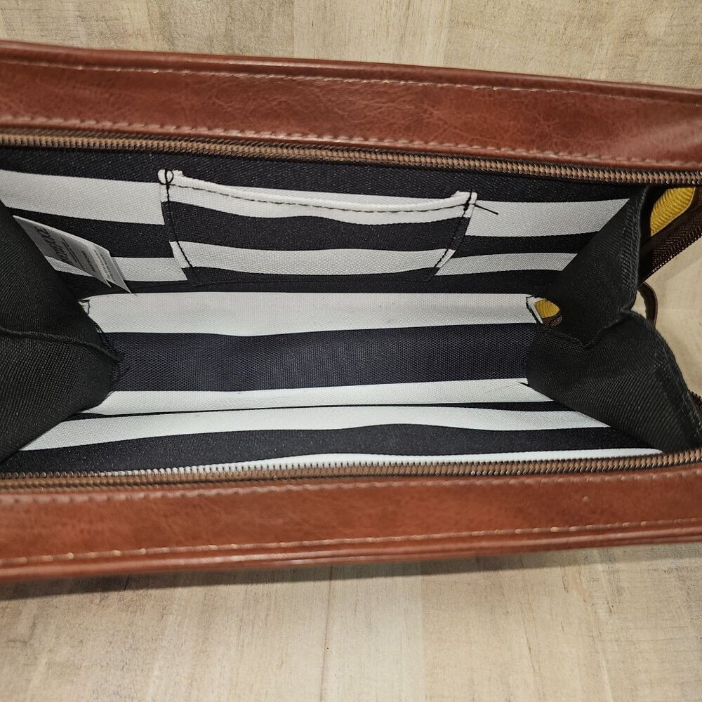 Beetlejuice Purse Handbook For the Recently‎ Deceased Adjustable Crossbody - Picture 4 of 5